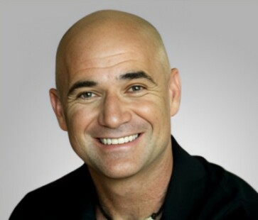 "Contratar a Andre Agassi