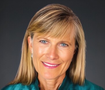 Jacqueline Novogratz en Experiencias LLC