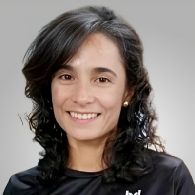 Ana María Giraldo Experiencias LLC dirigida por Ludmila Halac y Nicolás Halac