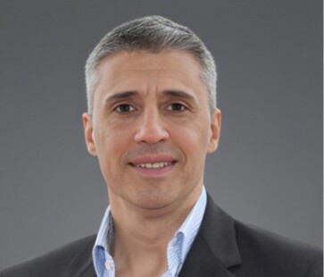 "Contratar a Hernán Crespo