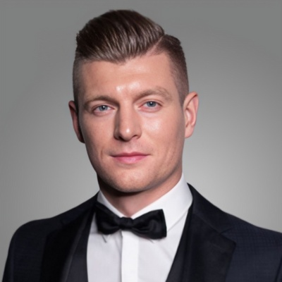 Toni Kroos con Nicolás Halac en Experiencias LLC