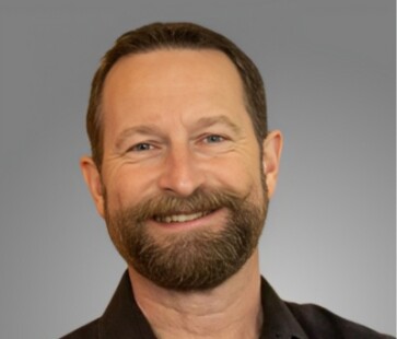 Duncan Wardle en Experiencias LLC