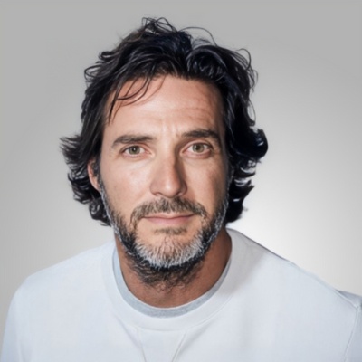 Contratar a Javier Goyeneche - Charlas y Conferencias