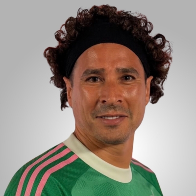 Contratar a Memo Ochoa - Charlas y Conferencias